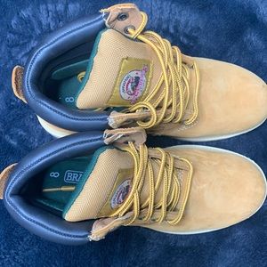 Brahma water proof and slop resistance boots new never worn and fresh